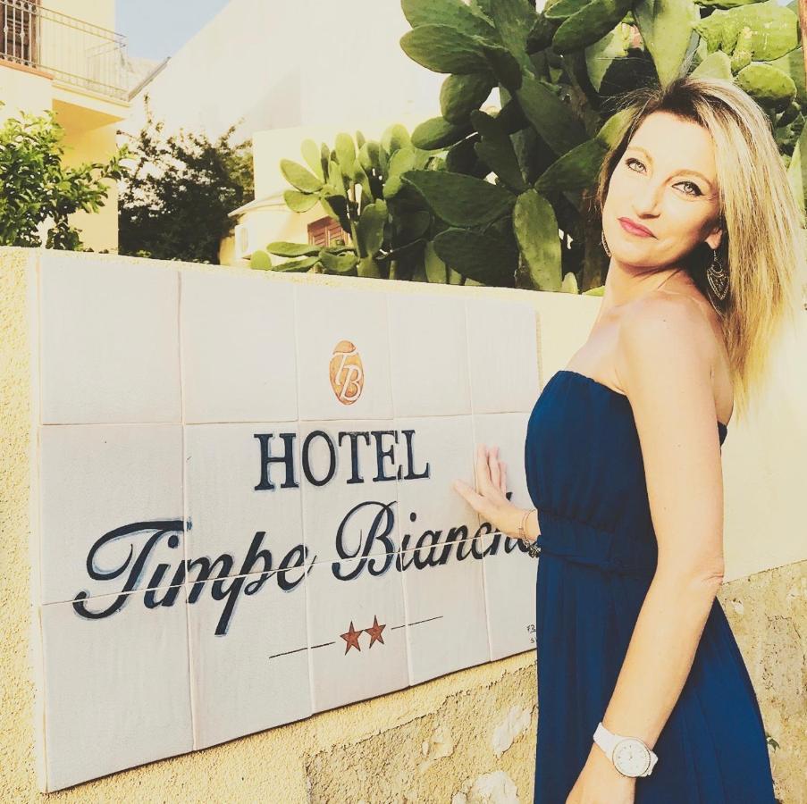 B&B Timpe Bianche Castelluzzo Exterior foto