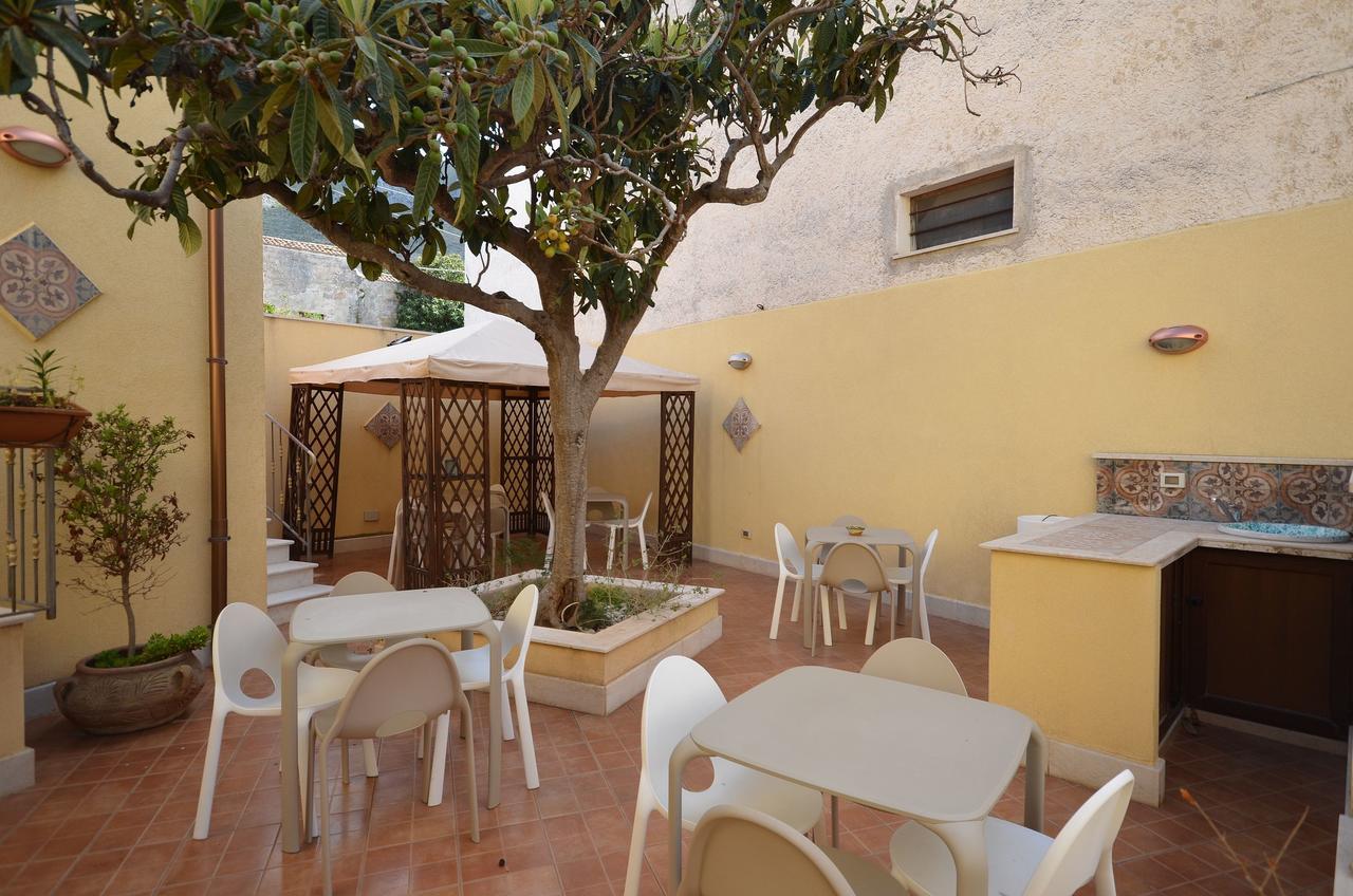 B&B Timpe Bianche Castelluzzo Exterior foto