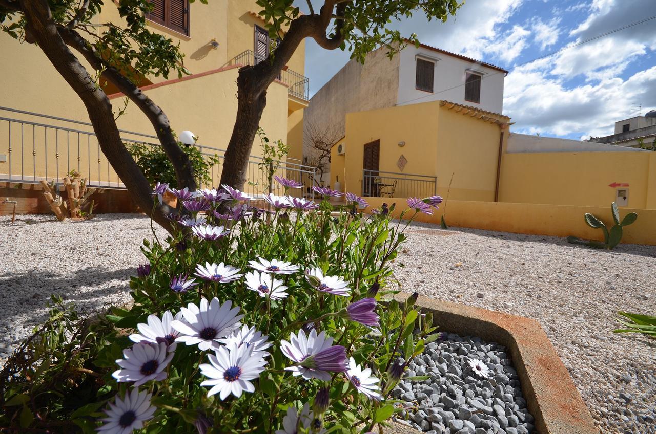 B&B Timpe Bianche Castelluzzo Exterior foto